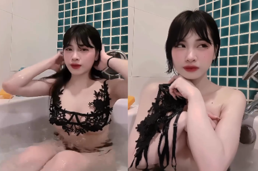 Clip sex gái đẹp eo thon da trắng ngọt ngào ánh mắt quyến rũ